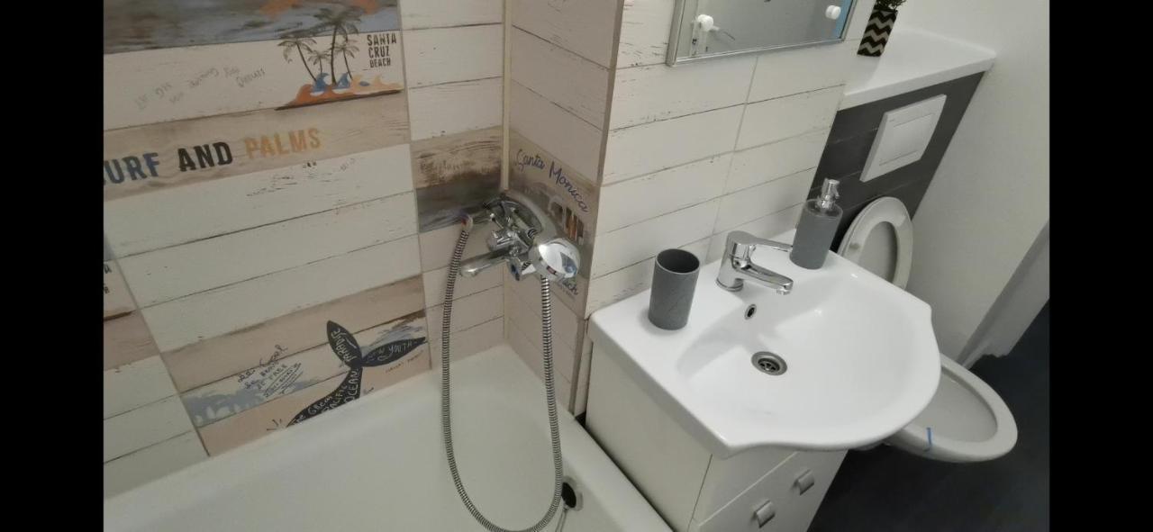 Apartamentul Lui Matei Constança Exterior foto